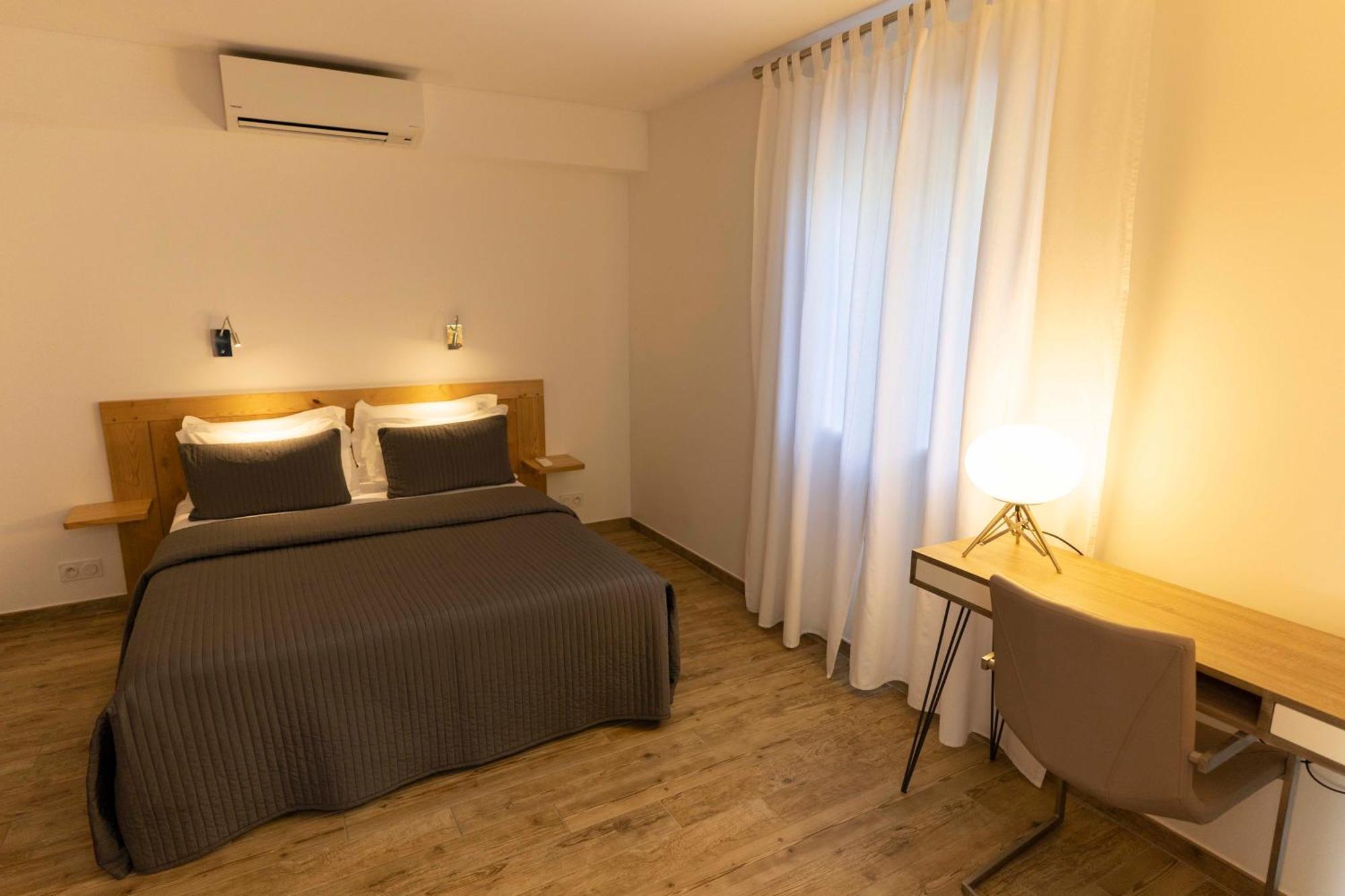 Suites In Erbalunga Bilik gambar